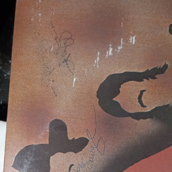 AUTOGRAPHED WHISKEY RIVER ALBUM - Picture 4 of 5